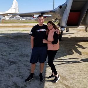 Meet your Posher, Devin